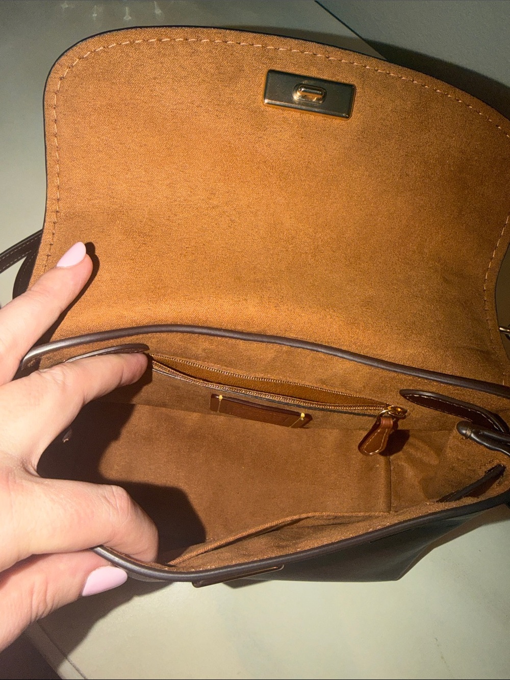 Coach Emory top handle crossbody bag in maple - Picture 4 of 4